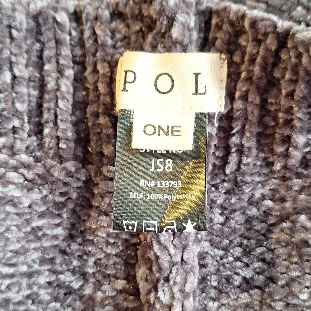 POL Brand Charcoal Chenille Knit Throw